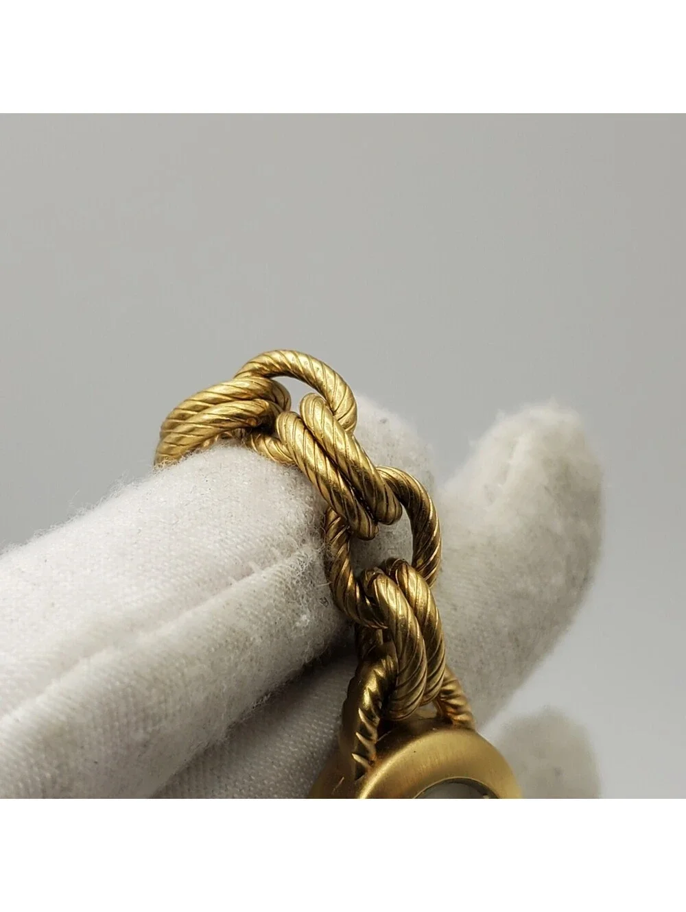 Quartz Chain Link Style Band Womens Watch  Gold Tone 19mm New Battery